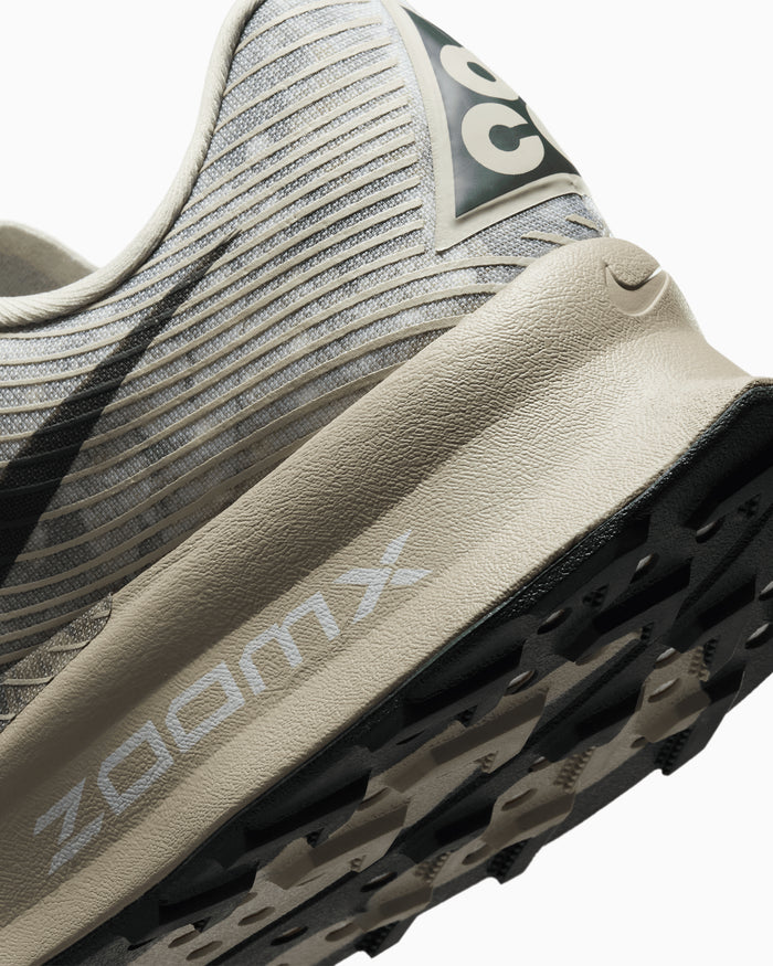 Sneakers Nike ACG Ultrafly Trail SP Vibram - HF5668-300