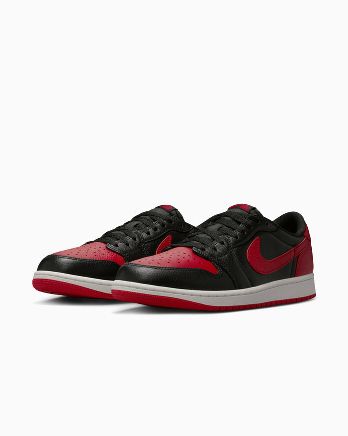Sneakers Air Jordan 1 Retro Low OG "Banned" - IW6276-001