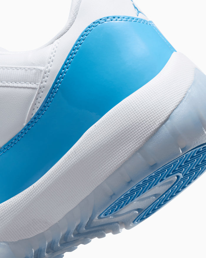 Sneakers Air Jordan 11 Low Retro Low "University Blue" - FV5104-100