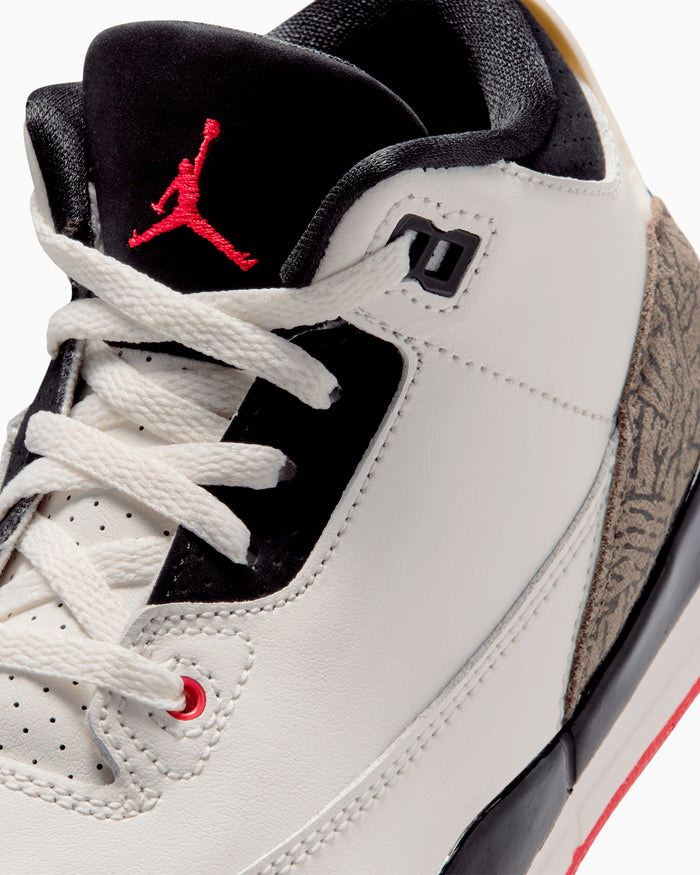 Sneakers Air Jordan 3 Retro OG "World Best Dad" (PS) - DM0966-103