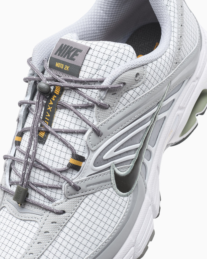 Sneakers Nike Air Max Moto 2K - IR0072-100
