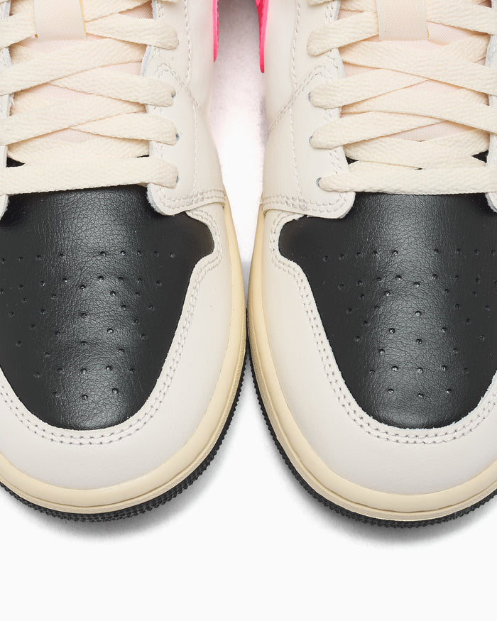 Sneakers Air Jordan Women's 1 Low - DC0774-107