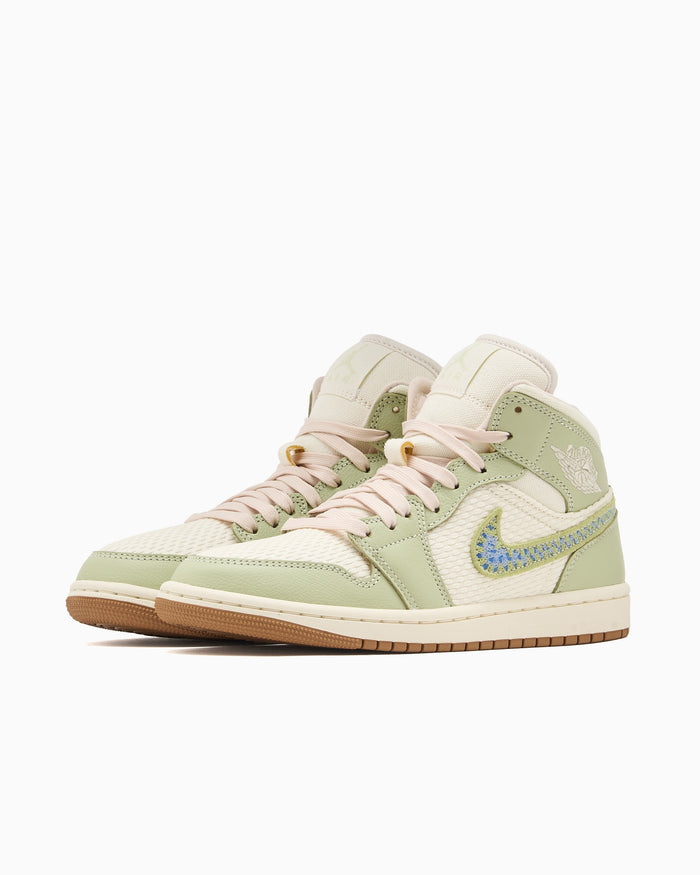 Sneakers Air Jordan Women's 1 Mid SE "Olive Aura" - II0570-302