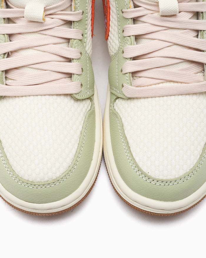 Sneakers Air Jordan Women's 1 Mid SE "Olive Aura" - II0570-302