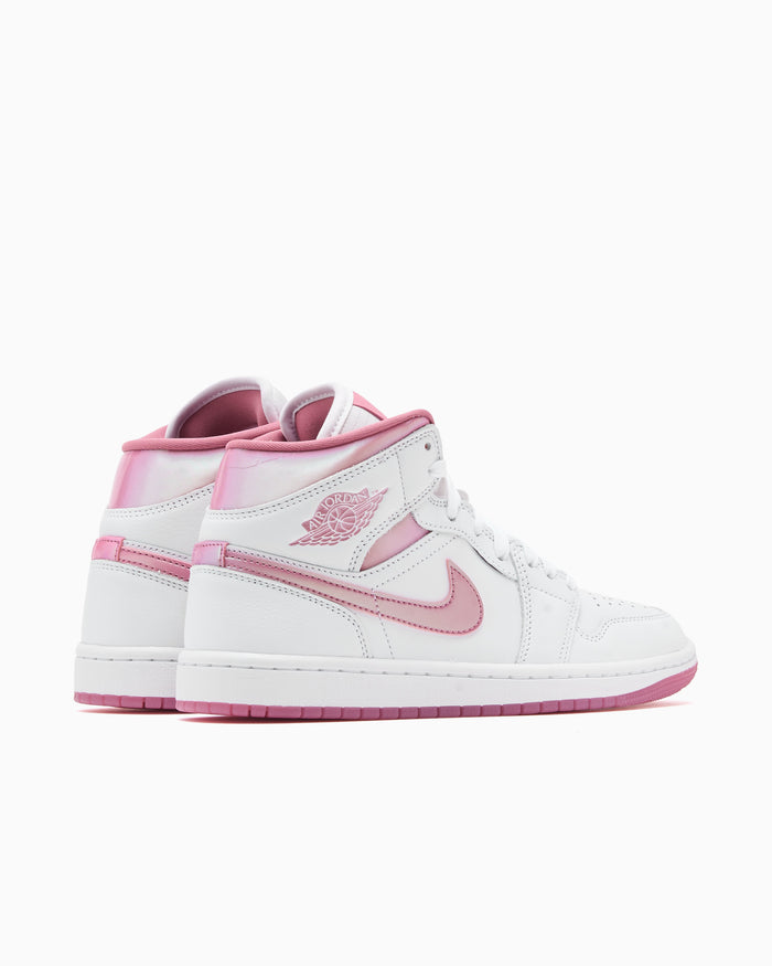 Sneakers Air Jordan Women's 1 Mid SE - IO0669-100