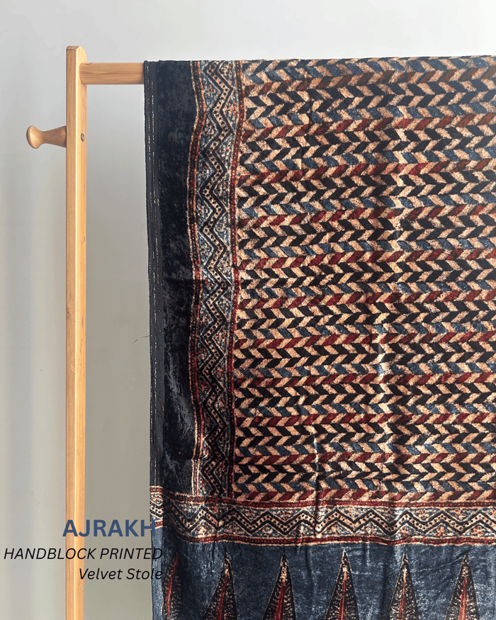 AJRAKH VELVET HANDBLOCK PRINTED STOLE