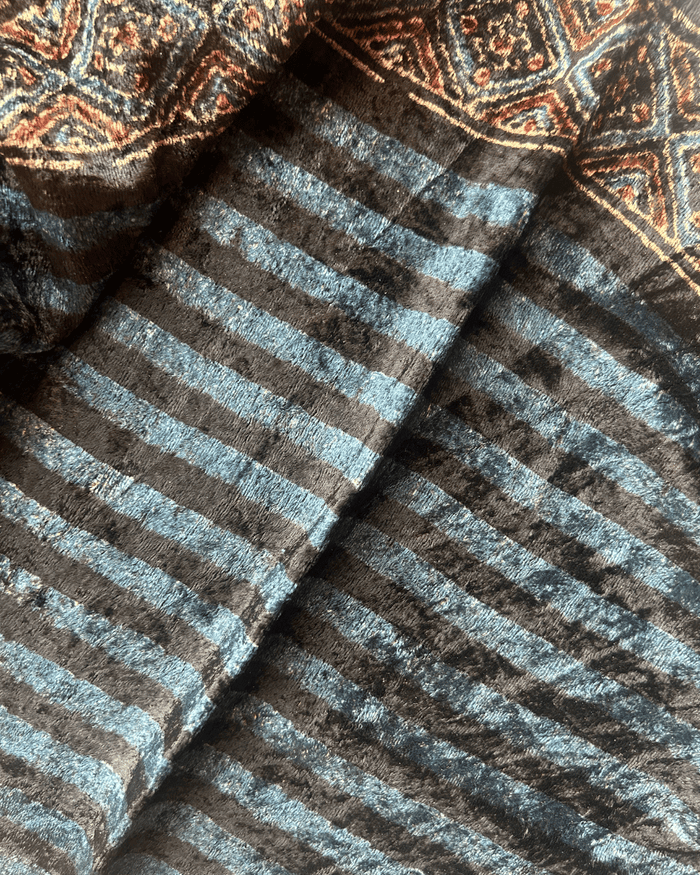 AJRAKH VELVET HANDBLOCK PRINTED STOLE