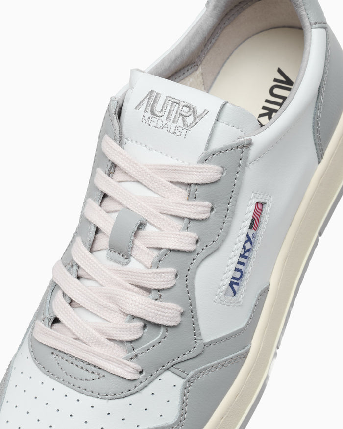 Sneakers Autry Medalist Low Leather - AULMWB10
