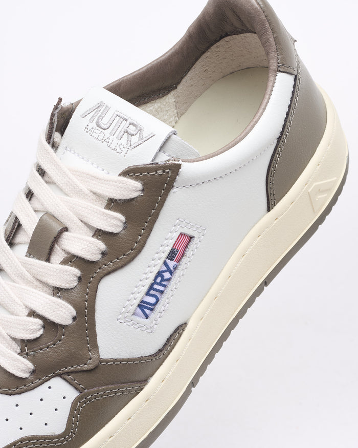 Sneakers Autry Medalist Low Leather - AULMWB68