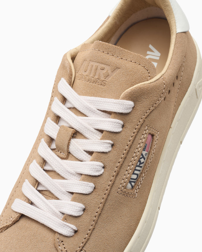 Sneakers Autry Women's Dallas Low - ADLWSQ02