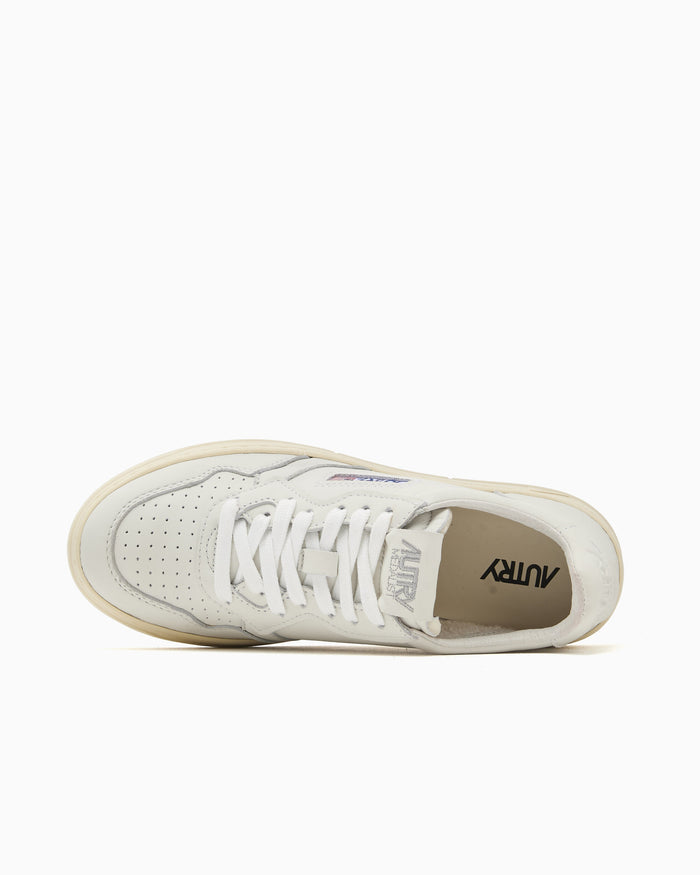 Sneakers Autry Women's Medalist Low Leather - AULWGG04