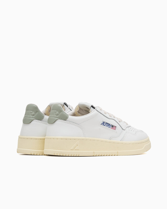 Sneakers Autry Women's Medalist Low Leather - AULWLL11