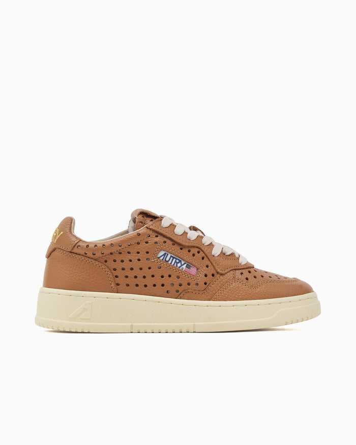Sneakers Autry Women's Medalist Low - AULWFA03