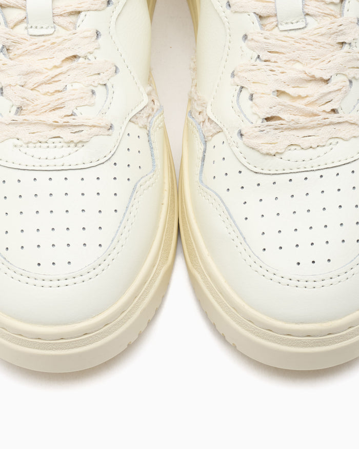Sneakers Autry Women's Medalist Low - AULWMJ01