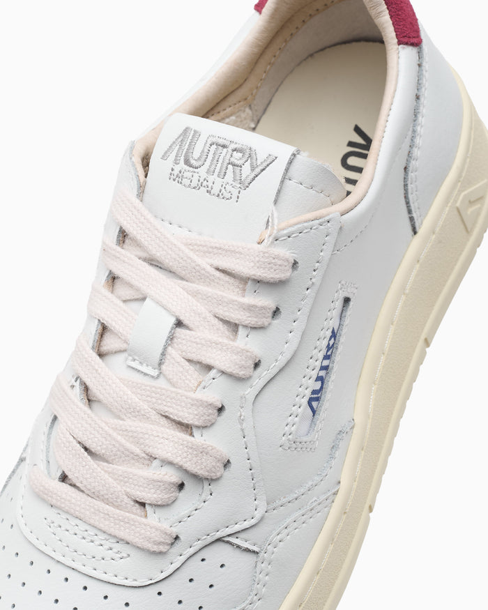 Sneakers Autry Women's Medalist Low - AULWBJ01