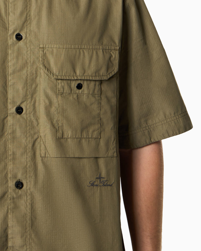 Shirts Stone Island Nylon Micro Ripstop Short-Sleeved Relaxed Men's Shirt - L1S151100026-V005G