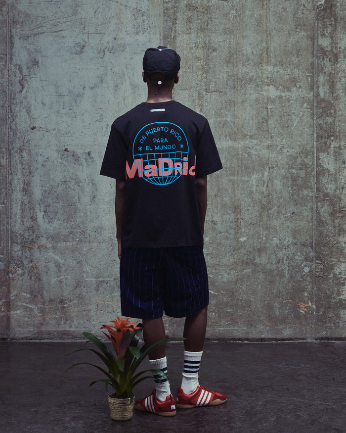 T-Shirts adidas Originals x Bad Bunny DtMF Tour Merch "Madrid" Heavyweight Graphic Oversize Unisex T-Shirt - KW8068