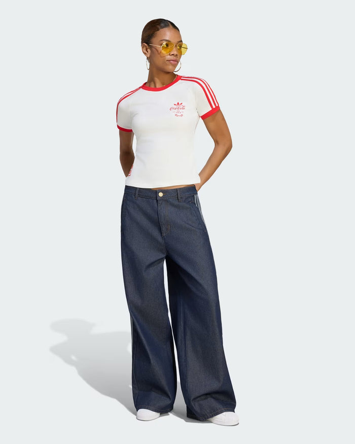 T-Shirts adidas Originals x Coca-Cola 3-Stripes Graphic Slim Women's T-Shirt - KY7559