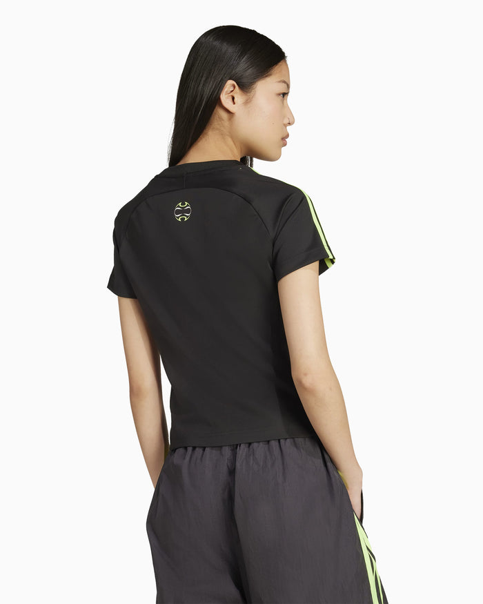T-Shirts adidas Originals Teamgeist Slim Women's T-Shirt - JZ6709