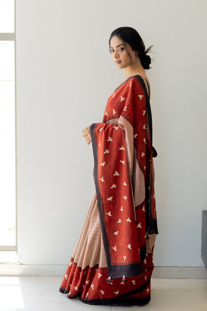 Exclusive Amounee Bagru Hand Block Printed Cotton Saree