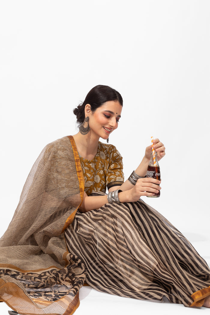 Exclusive Amounee Bagru Hand Block Printed Kota Saree