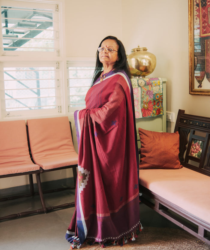 Exclusive Amounee Kachhi Kala Cotton Saree