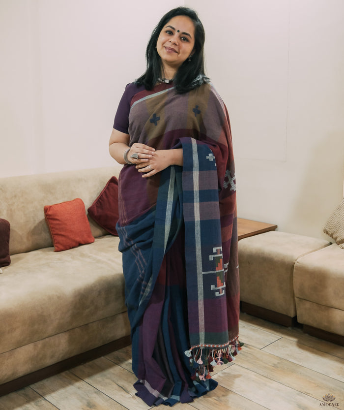 Exclusive Amounee Kachhi Kala Cotton Saree