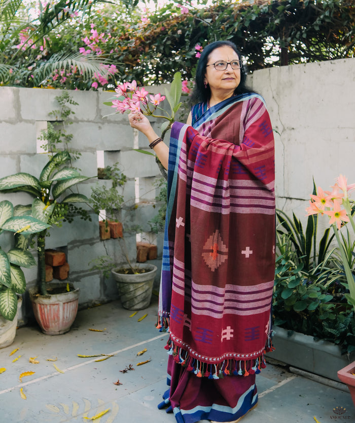 Exclusive Amounee Kachhi Kala Cotton Saree