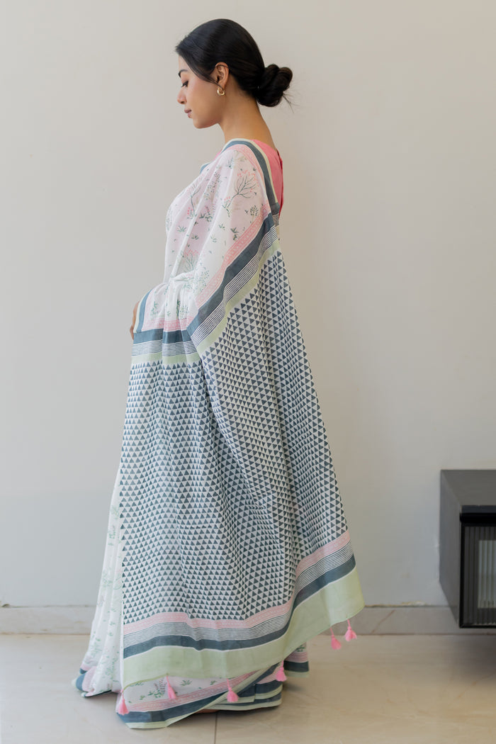 Exclusive Amounee Sanganeer Hand Block Printed Cotton Saree