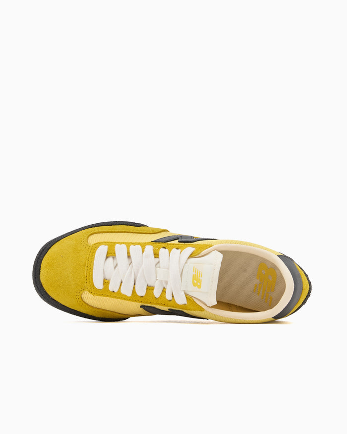 Sneakers New Balance Gator Run "Apollo Gold" - UGTR9SR