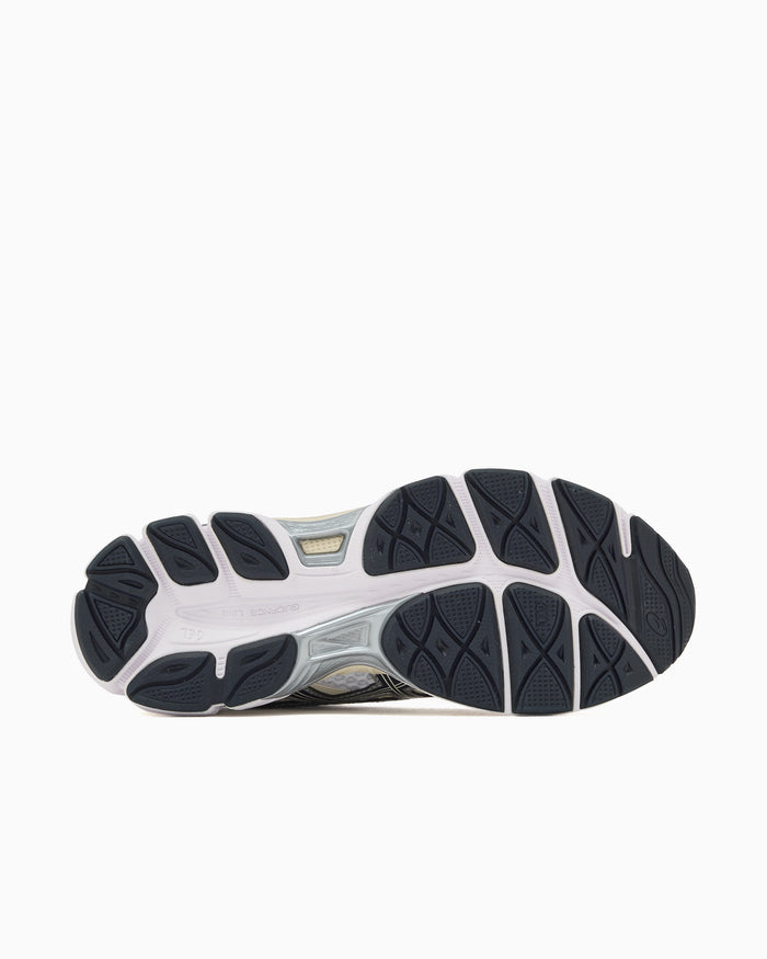 Sneakers ASICS Gel-Cumulus™ 16 - 1203A733-103