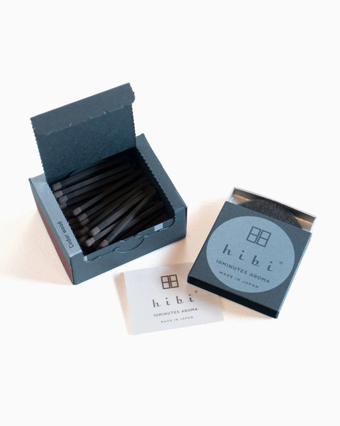 Decoration Hibi Deep Cedar Wood (L) Incense Sticks - D00130M