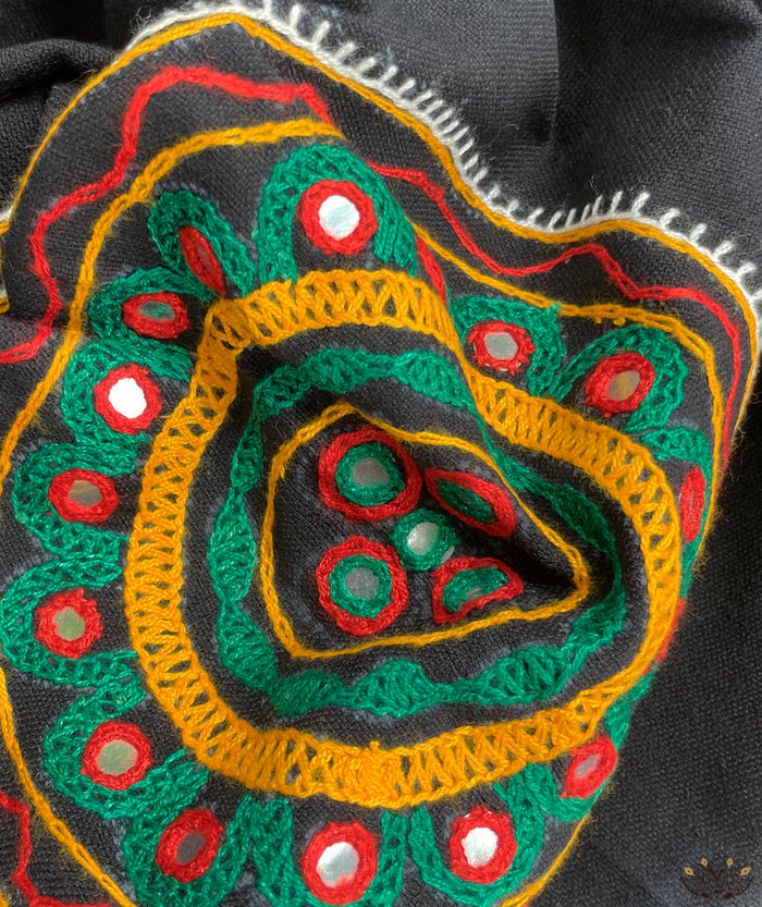 JAM KHAMBHADIYA HAND WOVEN SHAWL