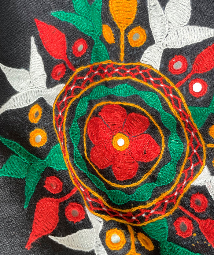 JAM KHAMBHADIYA HAND WOVEN SHAWL
