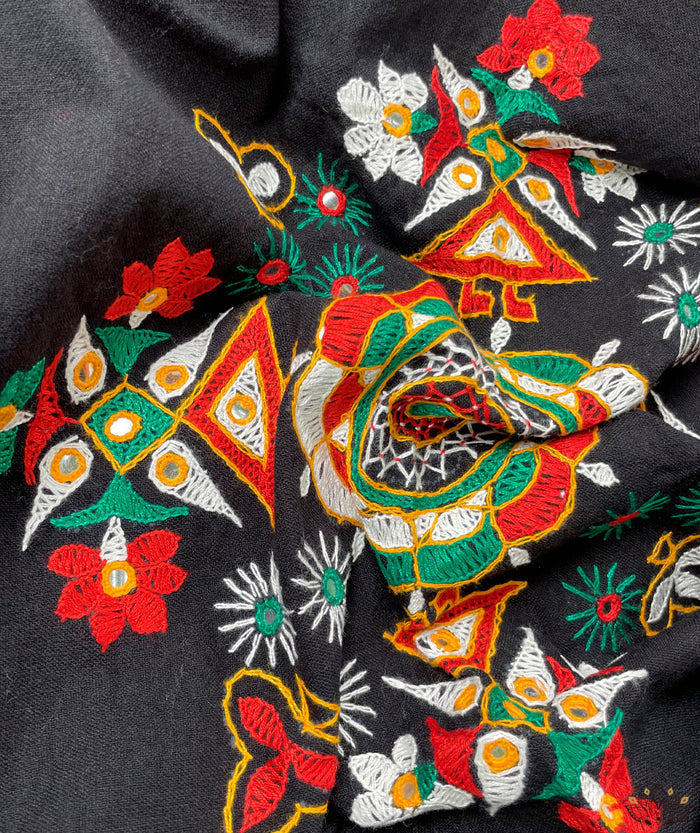 JAM KHAMBHADIYA HAND WOVEN SHAWL