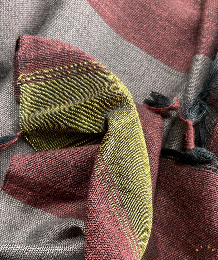 JAM KHAMBHADIYA HAND WOVEN STOLE