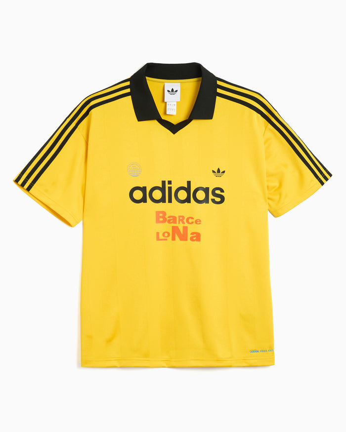 T-Shirts adidas Originals x Bad Bunny DtMF Tour Merch "Barcelona" Graphic Relaxed Men's Jersey T-Shirt - LH0435