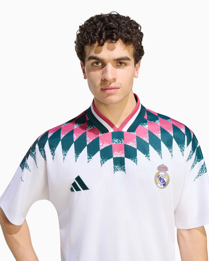 T-Shirts adidas Originals Real Madrid C.F. Stadium Logo Relaxed Men's Jersey T-Shirt - KG2960