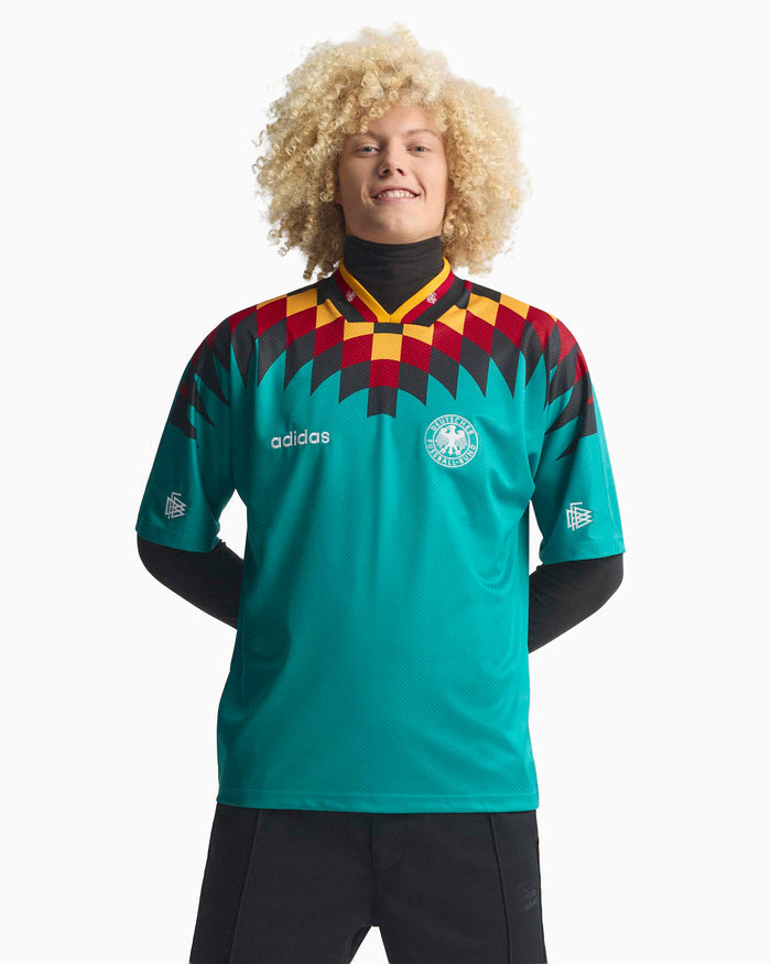T-Shirts adidas Originals Germany 1994 Football 2nd Kit Relaxed Men's Jersey T-Shirt - JZ6941
