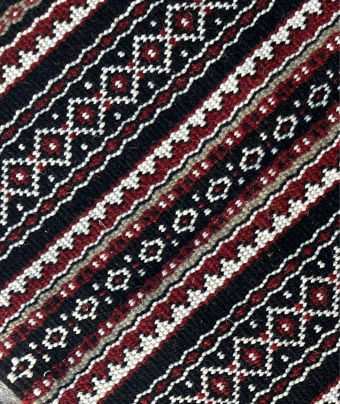 KACCHI WOOLEN ASANAS (2 Feet)