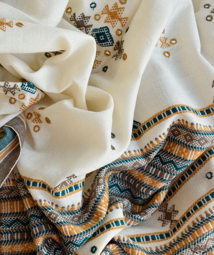 KACCHI WOOLEN HANDWOVEN SHAWL