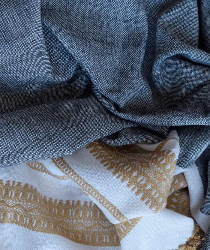KACCHI WOOLEN HANDWOVEN SHAWL