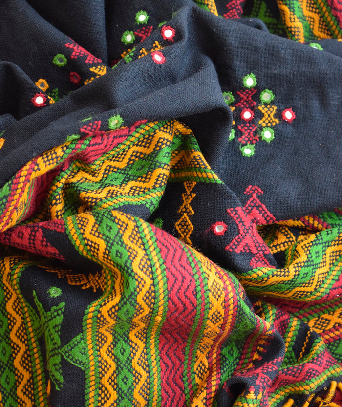 KACCHI WOOLEN HANDWOVEN SHAWL