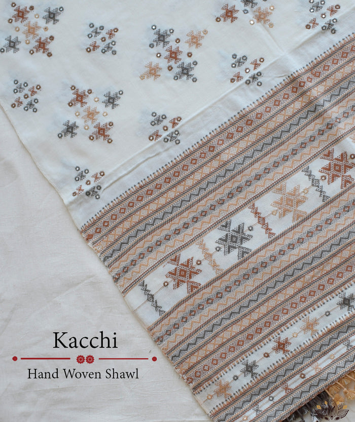 KACCHI WOOLEN HANDWOVEN SHAWL