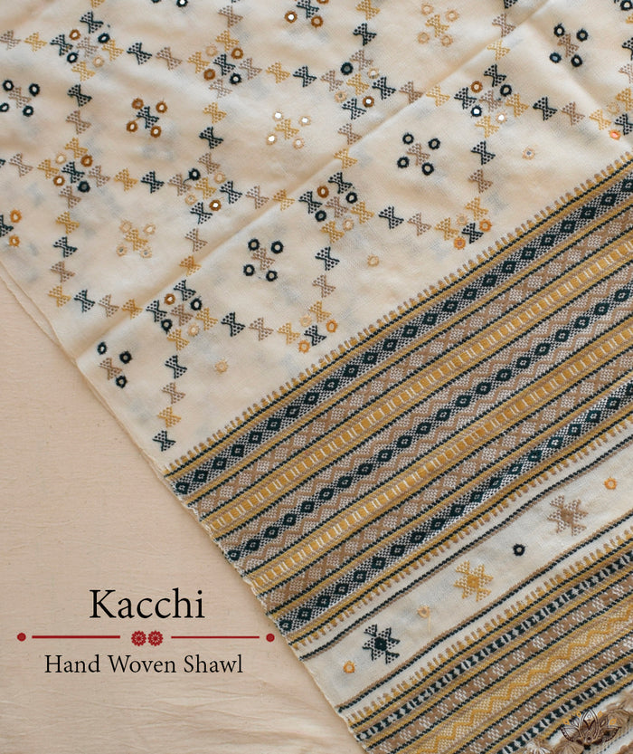 KACCHI WOOLEN HANDWOVEN SHAWL