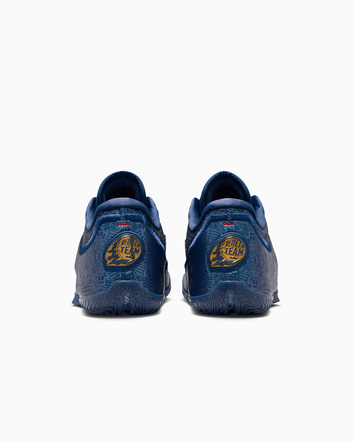 Sneakers Nike LeBron XXIII "Out For Redemption" - IH1513-400