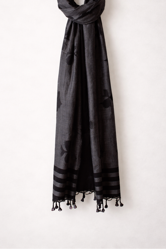 Maniabandha Handwoven stoles