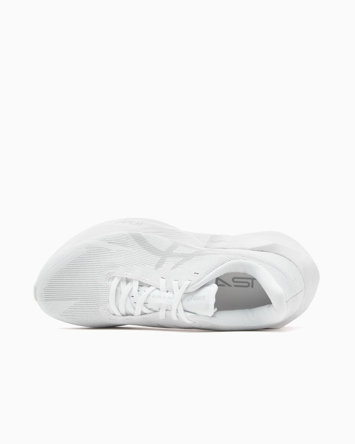 Sneakers ASICS Novablast 6 - 1011C243-100