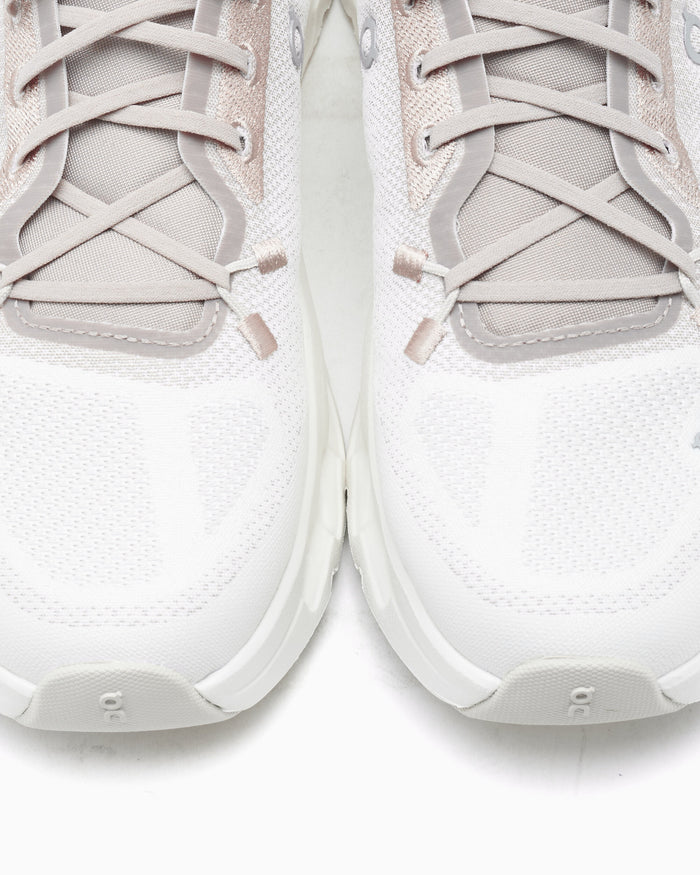 Sneakers On Women's Cloudtilt 1 - 3WE10055221