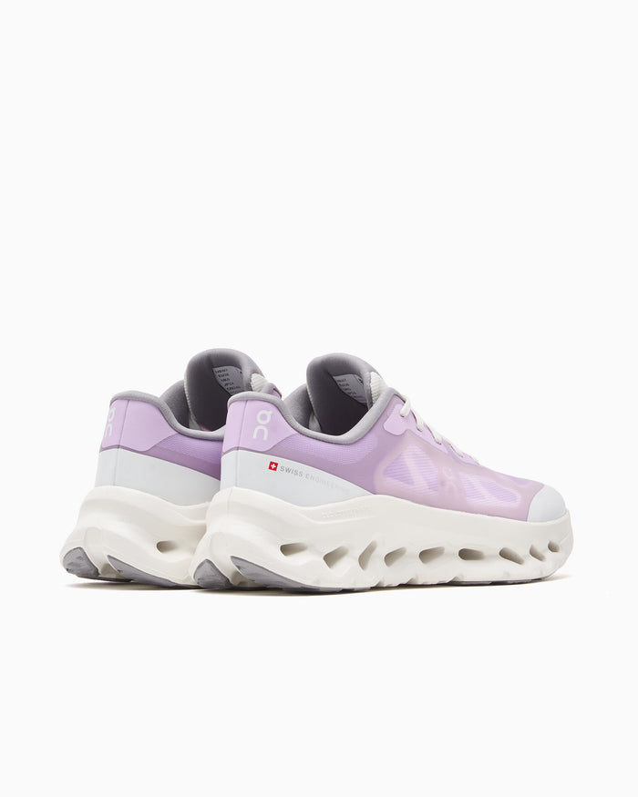 Sneakers On Women's Cloudtilt Remix - 3WG10244905
